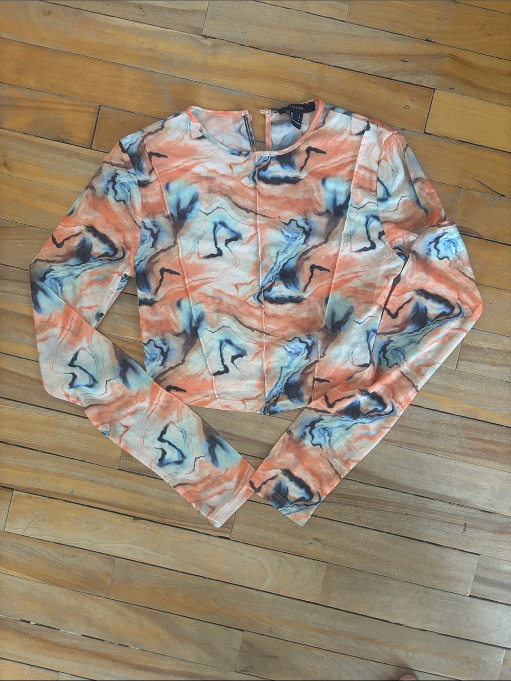 Forever 21 Marble Print Long-Sleeve Crop Top in Peach and Blue